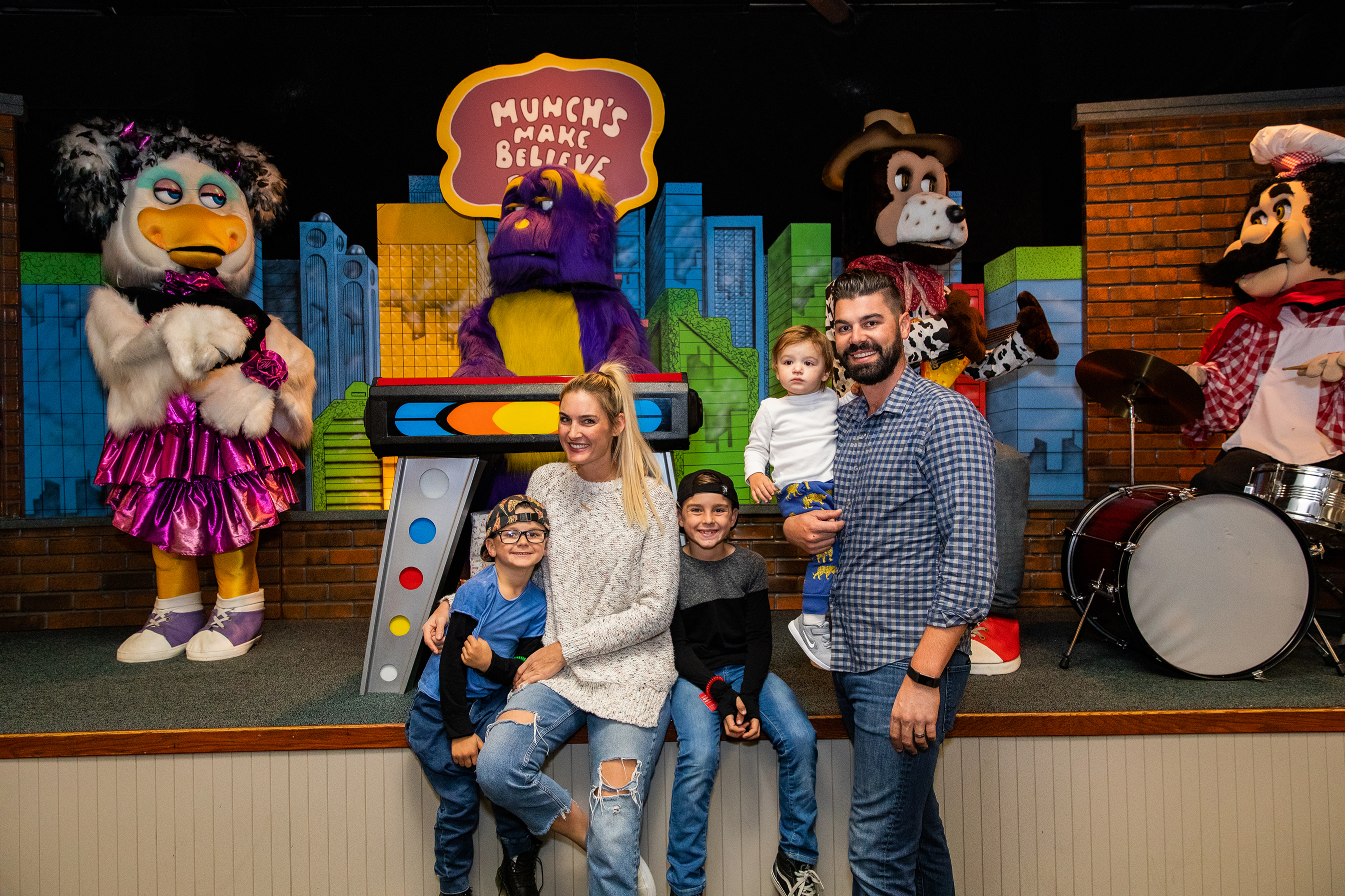 ryan toysreview chuck e cheese
